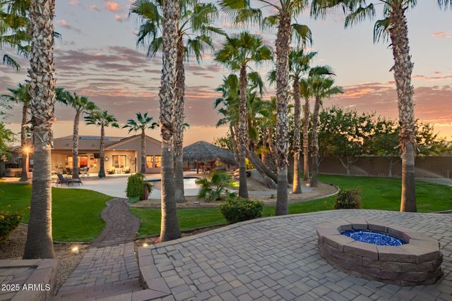 19528 W GEORGIA Avenue, Litchfield Park, AZ 85340