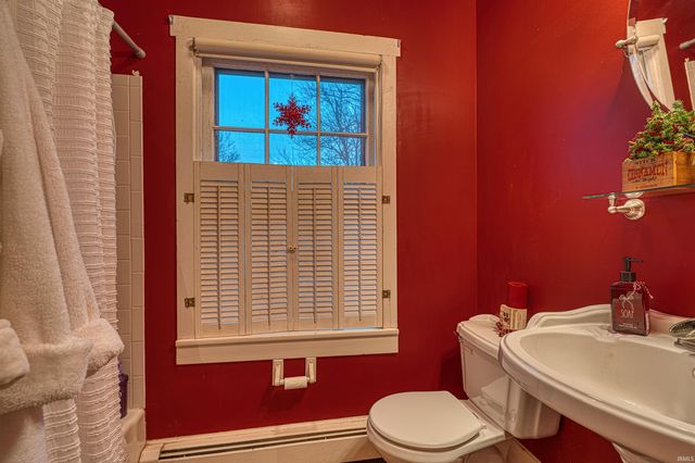 318 E Main Street, Newburgh, IN 47630