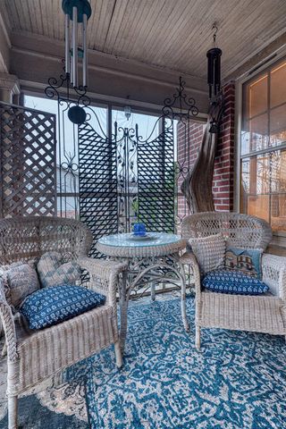 318 E Main Street, Newburgh, IN 47630