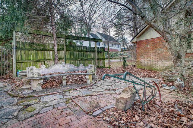 318 E Main Street, Newburgh, IN 47630