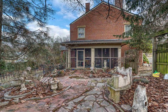 318 E Main Street, Newburgh, IN 47630