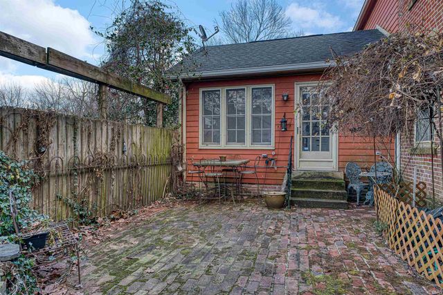 318 E Main Street, Newburgh, IN 47630