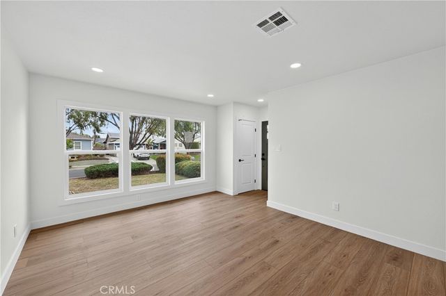 2708 Yearling Street, Lakewood, CA 90712