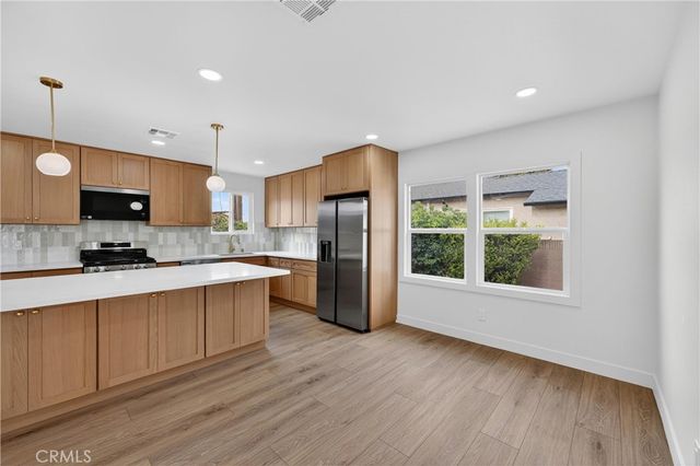 2708 Yearling Street, Lakewood, CA 90712