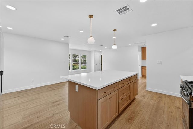 2708 Yearling Street, Lakewood, CA 90712