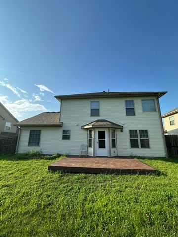 2302 WINDSTONE DR, Columbia, MO 65201