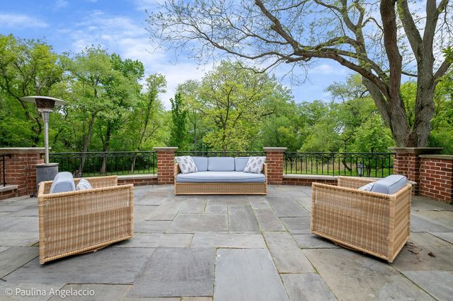 361 Ridge Road, Barrington Hills, IL 60010