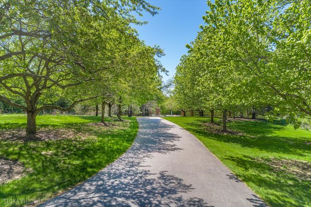 361 Ridge Road, Barrington Hills, IL 60010
