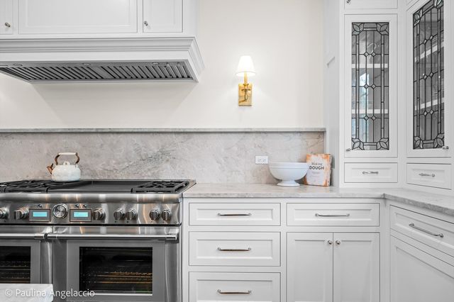 361 Ridge Road, Barrington Hills, IL 60010