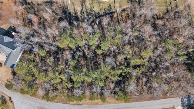 5 Fiddlers Way, Seneca, SC 29678