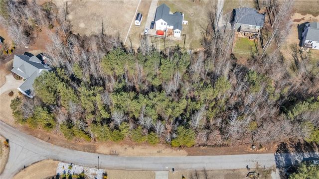 5 Fiddlers Way, Seneca, SC 29678