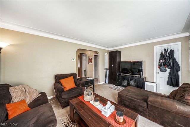 14611 Krems Avenue, Maple Heights, OH 44137