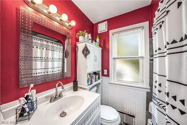 14611 Krems Avenue, Maple Heights, OH 44137