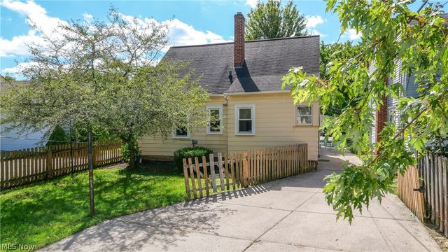14611 Krems Avenue, Maple Heights, OH 44137