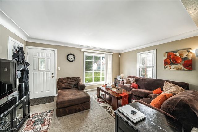 14611 Krems Avenue, Maple Heights, OH 44137
