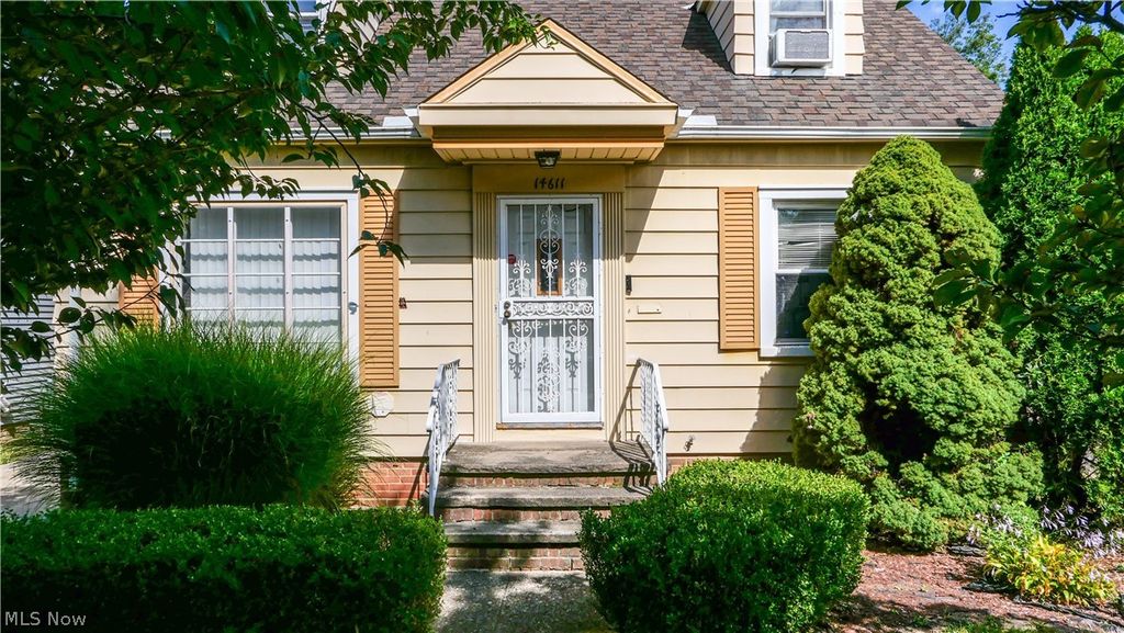 14611 Krems Avenue, Maple Heights, OH 44137