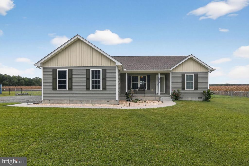 13877 E MILE STRETCH RD, Greenwood, DE 19950