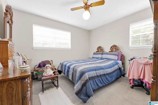 512 RAIN TREE LANE, Birmingham, AL 35217