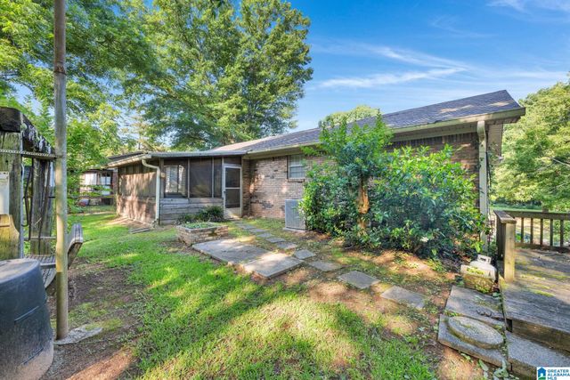 512 RAIN TREE LANE, Birmingham, AL 35217