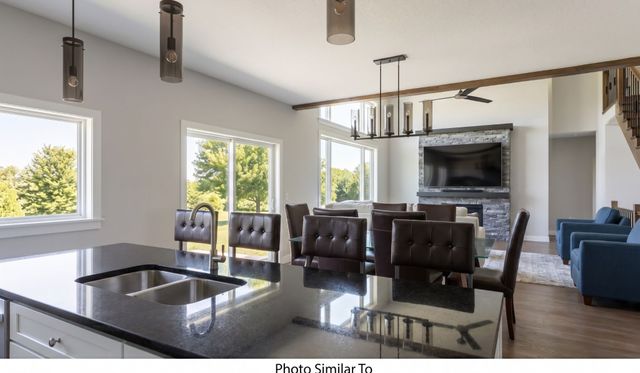 1290 NW Hillcrest Boulevard, Waukee, IA 50263