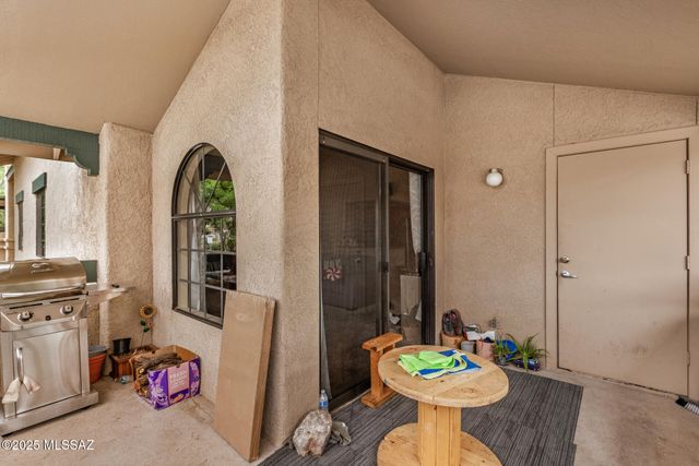 101 S Players Club Dr Apt 22201, Tucson, AZ 85745