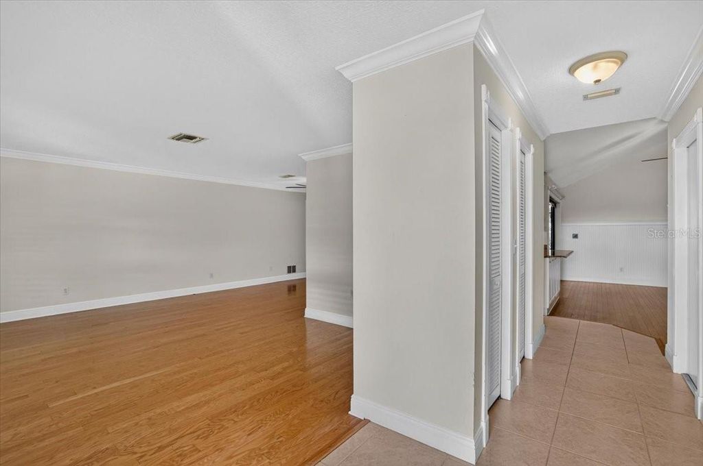 7604 19TH AVENUE DRIVE W, BRADENTON, FL 34209 — photo 4
