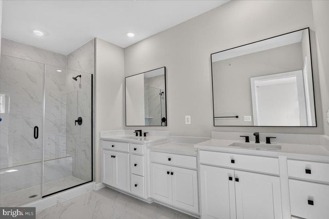 21847 EXPRESS TER, Ashburn, VA 20147