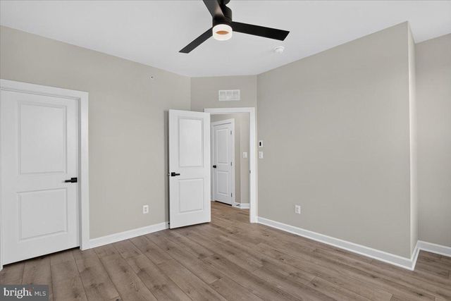 21847 EXPRESS TER, Ashburn, VA 20147