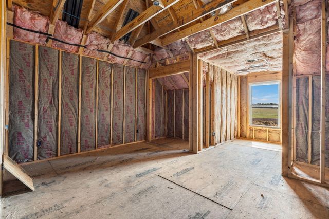 5282 E Golden Bell Lane, Springfield, MO 65809