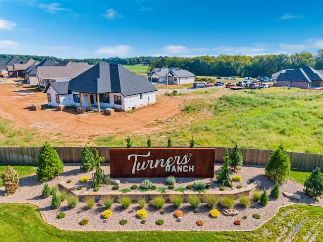 5282 E Golden Bell Lane, Springfield, MO 65809