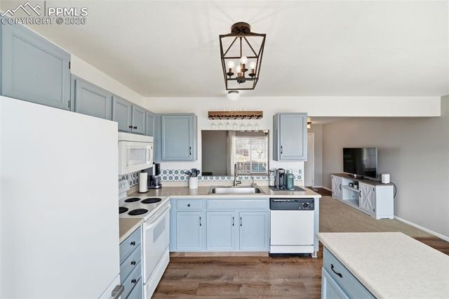 5436 Vermillion Bluffs Drive, Colorado Springs, CO 80923