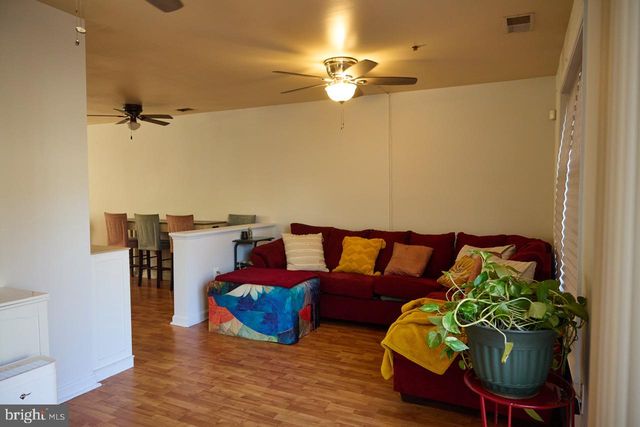 2710 STANTON RD SE, Washington, DC 20020