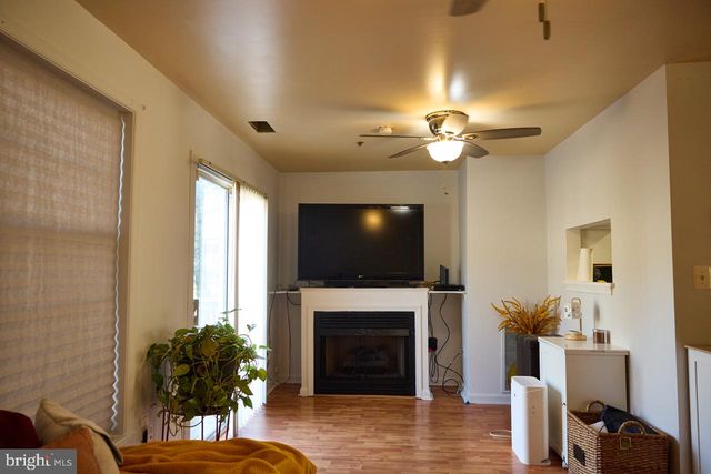 2710 STANTON RD SE, Washington, DC 20020