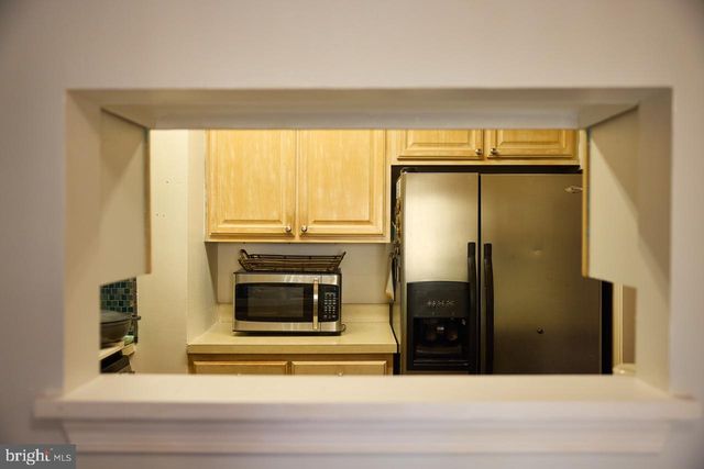 2710 STANTON RD SE, Washington, DC 20020