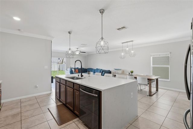 17204 YELLOW PINE STREET, Wimauma, FL 33598