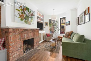 452 15th Street # 1R, New York City, NY 11215
