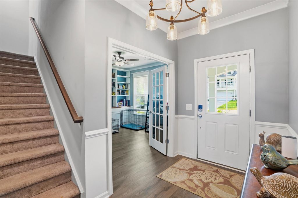 Image 9 of property listing at 1106 Mossy Rock Drive, Summerville, SC 29485