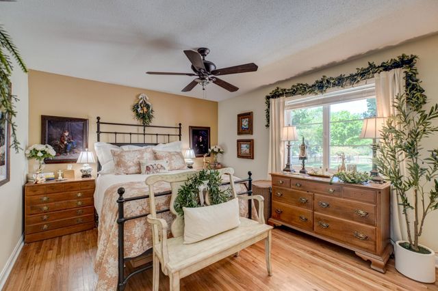 607 Vine Street, Hudson, WI 54016