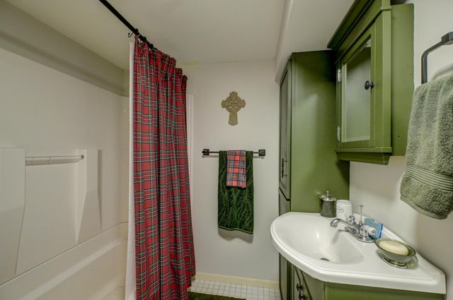 607 Vine Street, Hudson, WI 54016