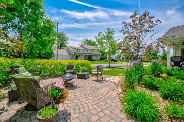 607 Vine Street, Hudson, WI 54016