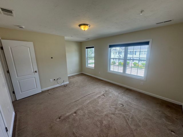14 Merrimac Way E, Tyngsborough, MA 01879