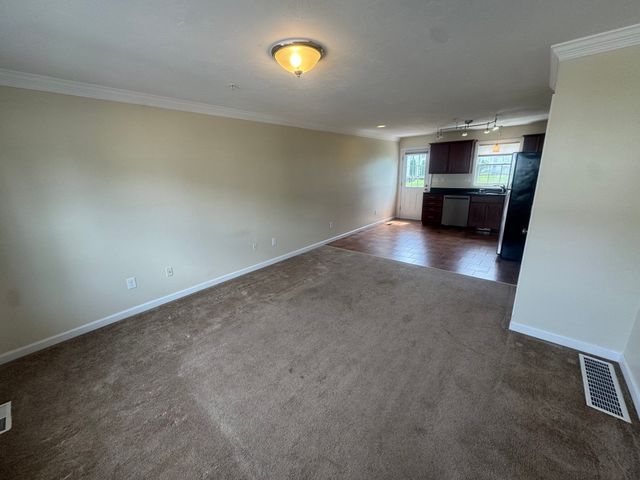 14 Merrimac Way E, Tyngsborough, MA 01879