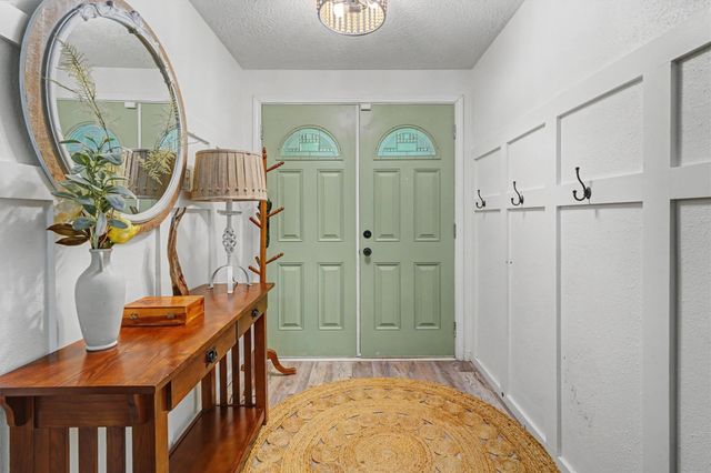 16710 Blackhawk Boulevard, Friendswood, TX 77546