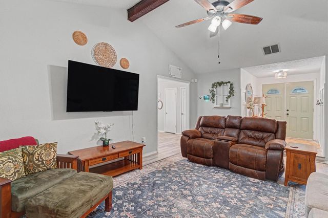 16710 Blackhawk Boulevard, Friendswood, TX 77546