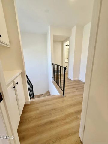 2439 Chippewa Lane, Ventura, CA 93001