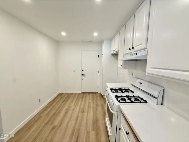 2439 Chippewa Lane, Ventura, CA 93001