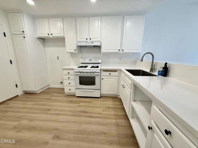 2439 Chippewa Lane, Ventura, CA 93001