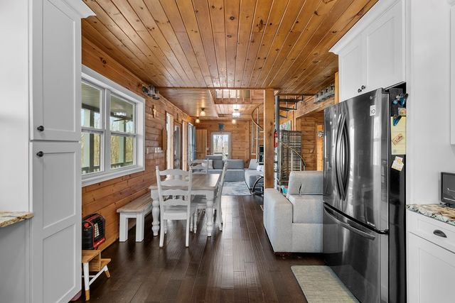 56 Robins Ridge, Blue Ridge, GA 30513