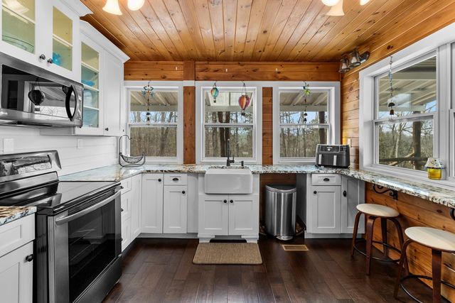 56 Robins Ridge, Blue Ridge, GA 30513