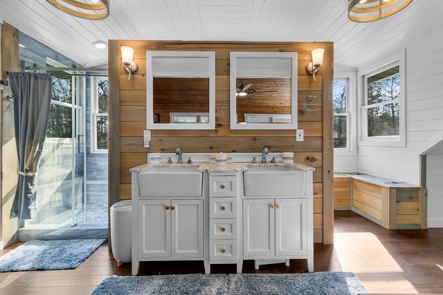 56 Robins Ridge, Blue Ridge, GA 30513